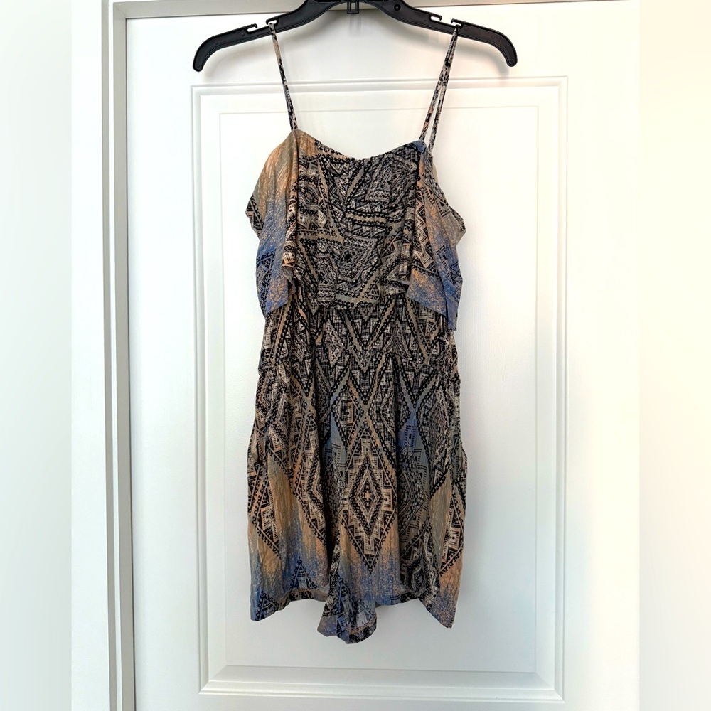 Summer romper never worn!